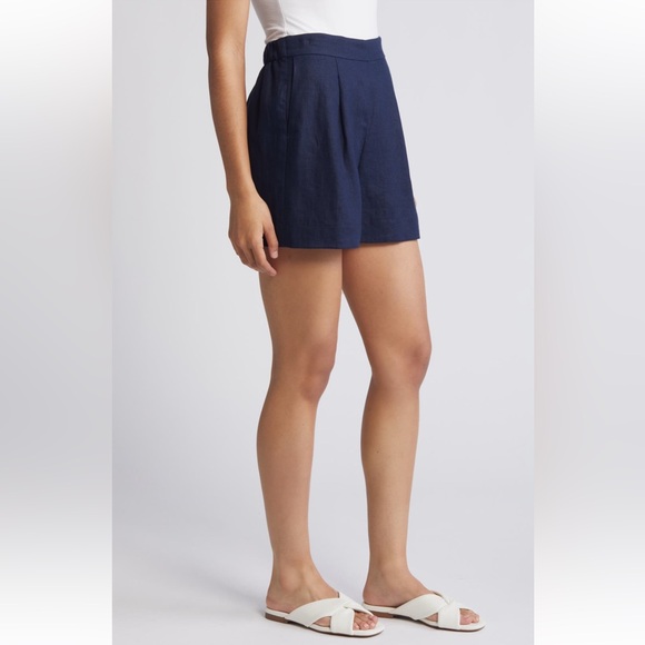 Nordstrom Signature Women’s Linen and Cotton Blend High Waist Trouser Shorts - Picture 2 of 11